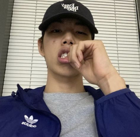 Wavy Khakii, Choi Hee, Krnb Artists, H1ghr Music, Man Icon, Joo Hyuk, Anime Dancer, Korean Men