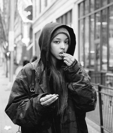 Tinashe Tinashe Wallpaper, Tinashe Aesthetic, Sweet T, Instagram Feed Ideas, Black Aesthetic Wallpaper, Aesthetic Icon, Instagram Inspiration, Vintage Photography, Black Is Beautiful