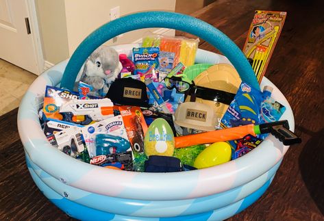 Pool Easter Basket Ideas, Pool Easter Basket, Large Easter Basket, Easter Aesthetic, Homemade Easter Baskets, Blow Up Pool, Banquet Ideas, Splash Pool, Easter Basket Diy