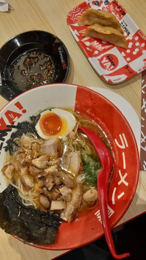 Menu Buka Puasa Aesthetic, Ramen Korea, Ramen Ya, Buka Puasa, Food Mood, Food Heaven, Recipes From Heaven, Pretty Food, Bon Appetit