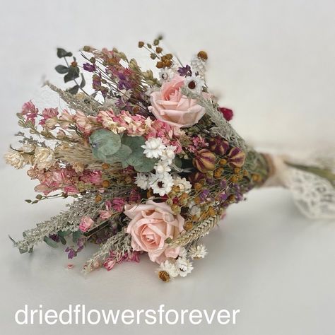 Blush Roses Wedding, Woodland Wedding Bouquet, Dried Flower Shop, W Blush, Pink Rose Wedding Bouquet, Roses Wedding Bouquet, Orange Wedding Bouquet, Vintage Bridal Bouquet, Blush Bridal Bouquet