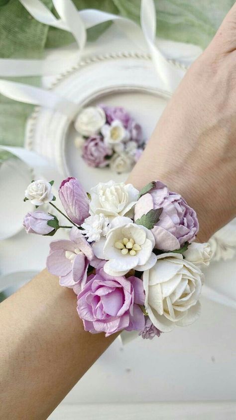 Flower Wrist Corsage, Bridal Floral Headpiece, Bridesmaid Corsage, Bridesmaid Hair Pins, Bridal Earrings Studs, Corsage Prom, Lilac Wedding, Prom Flowers, Flower Corsage