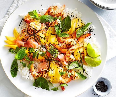 Prawn Salad Recipe, Japanese Dressing, Deconstructed Sushi, Haloumi Recipes, Rice Salad Recipes, Brown Rice Salad, Prawn Salad, Grilled Prawns, Chicken Parmigiana