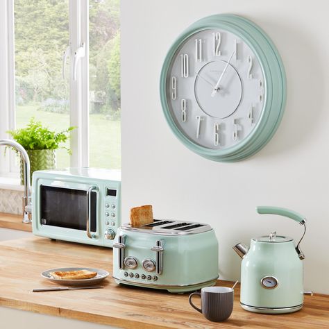 Mint Green Kitchen, Green Kitchen Accessories, Sage Green Kitchen, Kitchen Clocks, Kettle And Toaster, Kitchen Wall Clocks, Flat Ideas, Green Frame, Green Kitchen