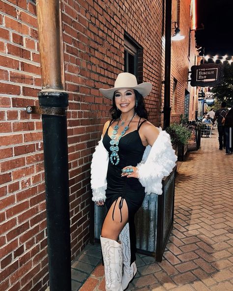 Formal Outfits With Boots, Long Western Boots Outfit, Long Cowboy Boots Outfit, Cowgirl Style Outfits Dresses, Vaquera Outfit Mexican Dress, Cowgirl Boots And Dress, Rancho Lifestyle, Formal Dress With Cowboy Boots, Vaquero Outfit