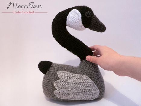 Goose Crochet Pattern, Goose Amigurumi, Goose Crochet, Goose Plush, Crochet Goose, Crochet Parrot, Bird Plush, Canadian Goose, Crochet Birds