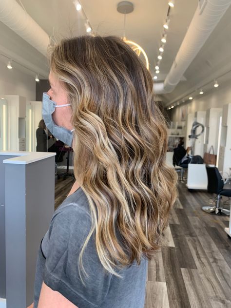 Sandy Blonde Brown Hair, Half Head Blonde Highlights On Brown Hair, Half Blonde Highlights, Blondish Brown Hair Balayage, Half Head Balayage Brunettes, Natural Blonde Balayage On Brown Hair, Blended Highlights On Brown Hair, Half A Head Of Highlights, Half Head Highlights Blonde