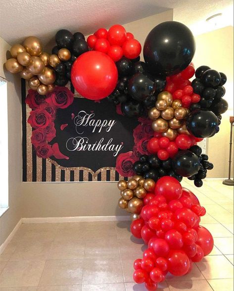 Birthday Party Decorations For Adults, Black And Gold Balloons, Bridal Shower Balloons, Diy Balloon, Birthday Balloon Decorations, Black Balloons, Anniversary Decorations, Graduation Diy, Gold Diy