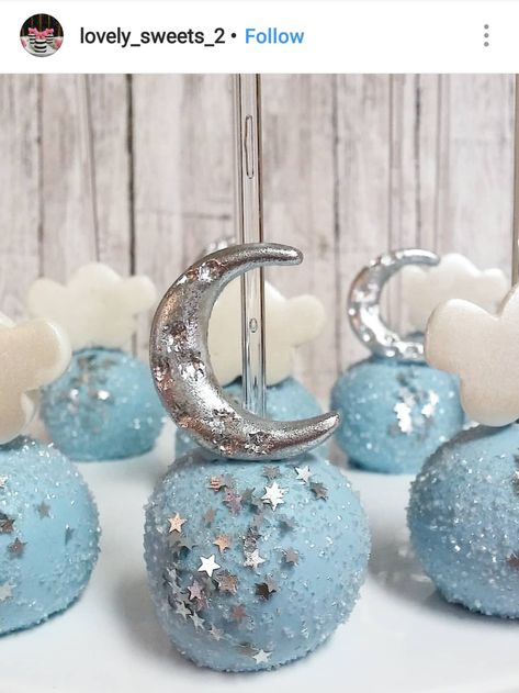 Twinkle Twinkle little star Custom Candy Apples Moon Baby Shower Theme, Moon Stars Baby Shower, Twinkle Twinkle Baby Shower, Cake Pop Decorating, Baby Shower Dessert Table, Baby Shower Treats, Baby Shower Theme Decorations, Moon Baby Shower, Baby Shower Candy