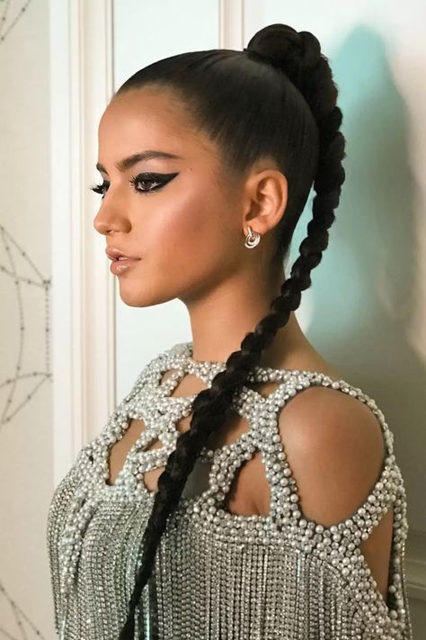 Dancer Hairstyles, Isabela Merced, Mushroom Hair, Isabela Moner, Top Braid, Sleek Ponytail Hairstyles, Bronde Balayage, Plaits Hairstyles, Slick Hairstyles