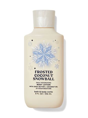 Frosted Coconut Snowball, Hair Gummies, Coconut Snowballs, Bath & Body Works, Easy Diy Clothes, Sugar Crystals, Amazon Kitchen, Christmas 2022, Fragrance Notes