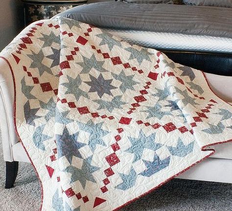 Chantilly Quilt Pattern in 4 Sizes - Quilting Digest Quilting Digest, Quilts Vintage, Two Color Quilts, Quilt Pattern Download, Quilt Care, Patriotic Quilts, Patchwork Quilt Patterns, Antique Quilt, Vintage Star