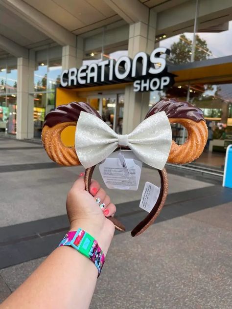 New Churro Ear Headband Now Available At Epcot! White Bow, Disney Addict, Disney Merchandise, Ear Headbands, Disney Vacations, Celebrities