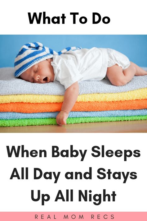 Help! My Baby Has Their Days And Nights Mixed Up - Real Mom Recs Newborn Days And Nights Mixed Up, Sleep Newborn, Baby Sleep Routine, Toddler Sleep Training, Bedtime Routine Baby, Gentle Sleep Training, Bedtime Routines, Newborn Schedule, Baby Schedule