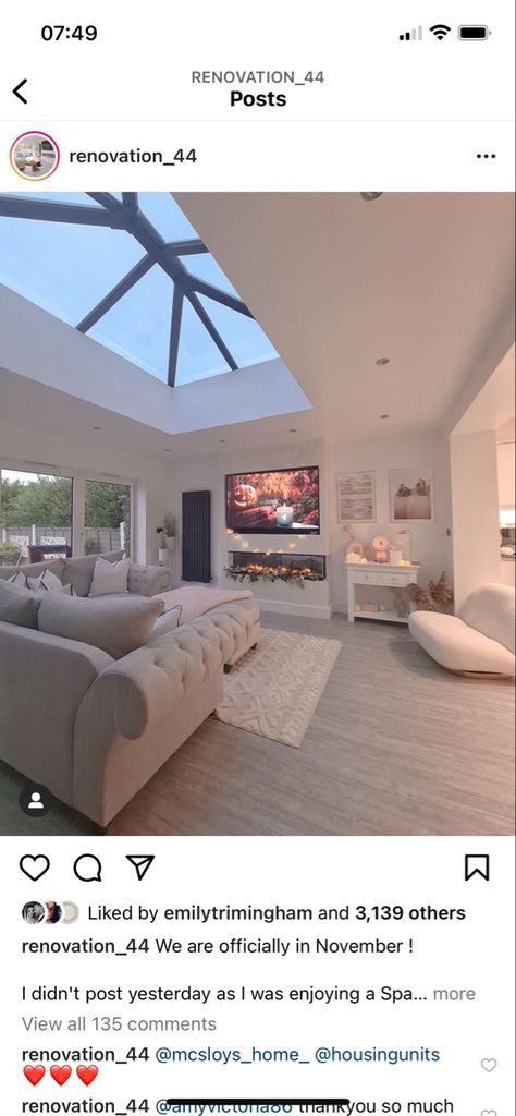 Kitchen Extension Living Area, Open Plan Kitchen Conservatory, Sitting Room Extension Ideas, Open Plan Kitchen Living Room Uk, Kitchen Diner Living Room Open Plan, Open Plan Tv Area, Family Room Extension Ideas, Open Plan Kitchen Lounge Ideas, Open Plan Bungalow Layout Uk