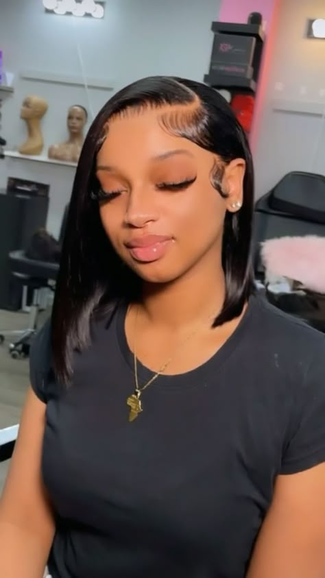 Bob Lace Front Wigs Side Part, 12 Inch Bob Wig Side Part, Frontal Bob Wig Side Part, Bob Side Part Black Women, Side Bob Black Women, Side Part Black Women, Side Part Bob Weave, Lace Wigs Black Women, Frontal Wig Styles