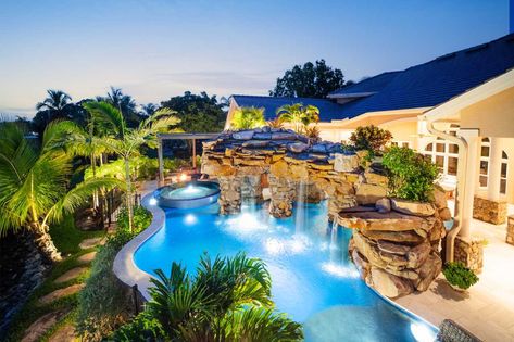 Piscina Laguna, Pool Grotto, Insane Pools, Luxury Pools Backyard, Houses Mansions, Freeform Pools, Rock Waterfall, Lagoon Pool, Tropical Backyard