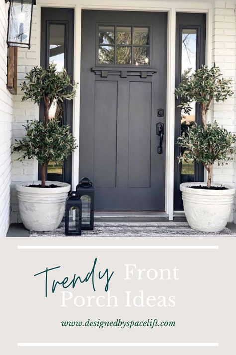 Front Porch Year Round Decor, Large Front Porch Ideas Modern, Modern Chic Front Porch, Front Porch Decor With Black Door, Porch Vases Front Doors, Bungalow Front Porch Decor, Black Front Door Porch Ideas, Entrance Way Ideas Front Entry Outside, Outside Front Door Entryway Ideas Modern