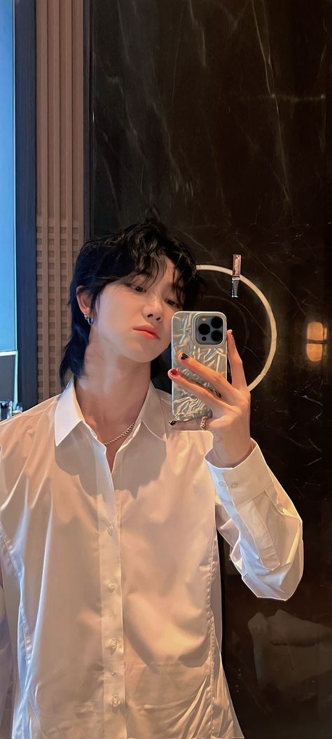 Seventeen Minghao Boyfriend Material, The8 Mirror Selfie, The 8 Seventeen Boyfriend Material, Minghao Boyfriend Material Wallpaper, Xu Minghao Boyfriend Material, Minghao Lockscreen, The 8 Wallpaper, The8 Boyfriend Material, Svt The8 Boyfriend Material