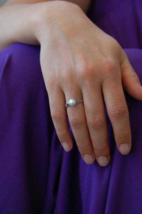 Pearl Promise Rings, Pearl Ring Design, Silver Boho Jewelry, Unique Sterling Silver Jewelry, Pearl Wedding Ring, White Pearl Ring, Silver Pearl Ring, Unique Silver Rings, Purity Ring