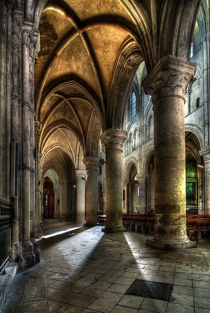 Norman Architecture, Architecture Antique, Best Vacation Destinations, Cathedral Architecture, Castles Interior, Sacred Architecture, Normandy France, Gothic Architecture, Ancient Architecture