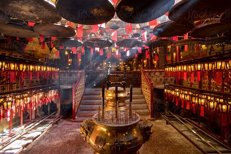 Chinese Temple Interior, Temple Interior, Ancient Chinese Architecture, Chinese Temple, Chinese Aesthetic, Asian Architecture, Bungalow Design, Aesthetic Japan, Interior Aesthetic