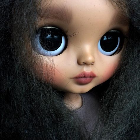 Dry Pastel, Blythe Custom, Custom Blythe, Doll Parts, Pretty Dolls, Custom Dolls, Doll Face, Blythe Doll, Doll Clothing