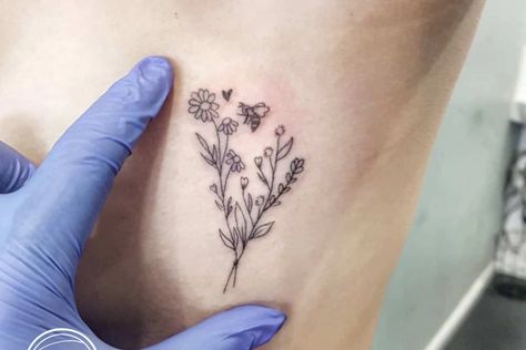 Bee And Flower Tattoo, Tricep Tattoos, Simple Flower Tattoo, Simple Arm Tattoos, Hippie Tattoo, Fineline Tattoo, Bug Tattoo, Neck Tattoos Women, Fine Line Tattoo