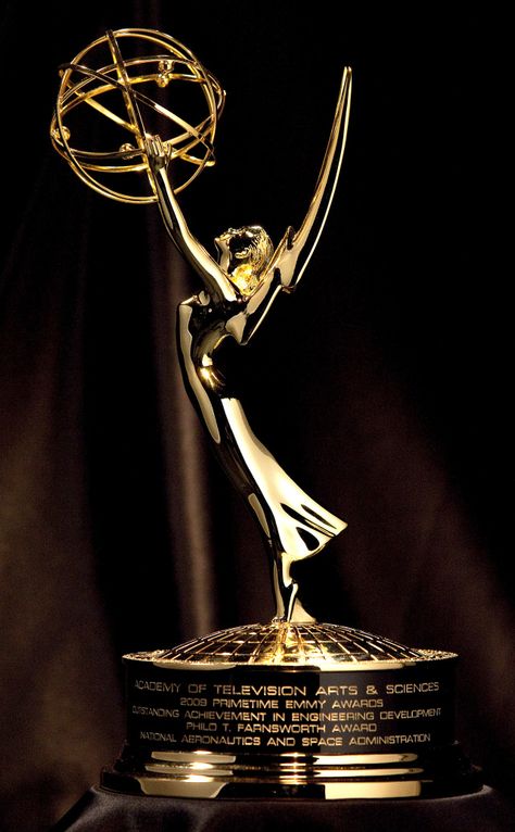 Primetime Emmy Award, 2014 Printable Ballot Emmy Award Trophy, Detective Game, True Detective, The Emmys, Crazy Eyes, Awards Trophy, Emmy Award, Comedy Series, Orange Is The New