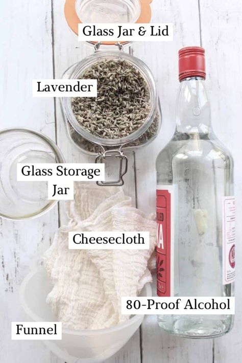 Homemade lavender extract is simple to make and makes it easy to add lavender’s floral flavour to homemade baked goods, coffee, and even ice cream. This lavender extract recipe uses only two ingredients and is straightforward to prepare. Lavender Extract Recipes, Extracts Homemade, Extract Making, Homemade Extracts, Diy Extracts, Homemade Baked Goods, Homemade Shortbread, Diy Lavender, Pint Mason Jars