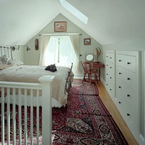 Attic Decoration, Bathroom Attic, Attic Master Suite, Attic Room Ideas, Attic Ideas, Swiss Cottage, Finished Attic, Attic Bedroom Designs, Roofing Ideas