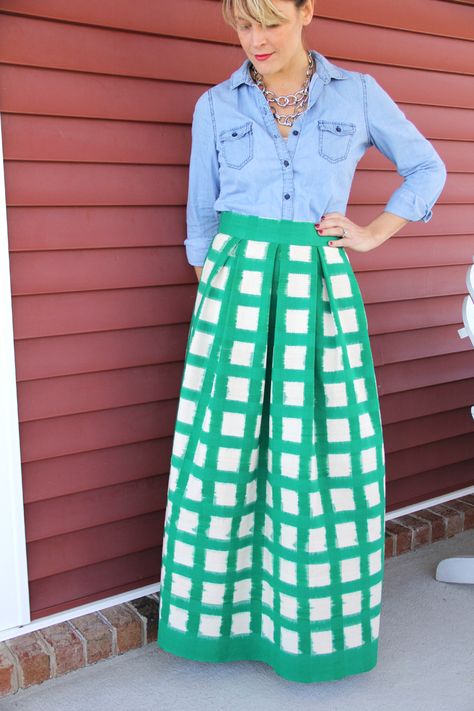 Ikat Gingham Maxi Skirt Maxi Skirt Pattern Free, Maxi Skirt Diy, Sew Maxi Skirts, Maxi Skirt Sewing Pattern, Circle Maxi Skirt, Pleated Skirt Pattern, Maxi Skirt Tutorial, Diy Maxi Skirt, Maxi Skirt Pattern