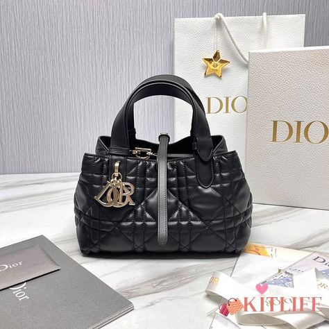 Dark Beige, Bag Light, Purple Bags, Black Matte, Black Tote Bag, Green Bag, Blue Bags, Light Yellow, Dior Bag