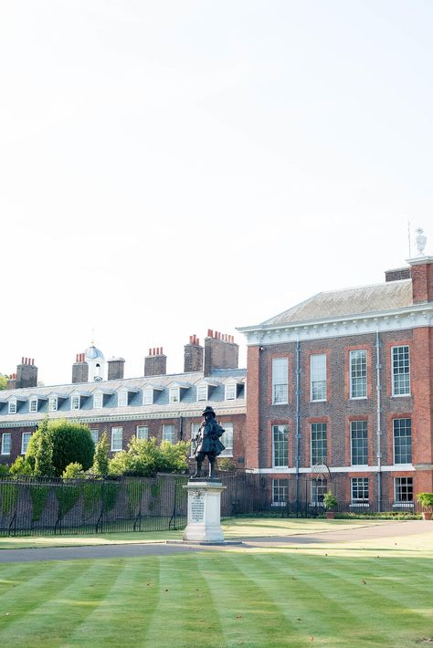 London || Kensington Palace Places To Visit In London, Palace London, English Manor Houses, London Kensington, Royal Uk, English Manor, Kensington London, British English, Manor Houses