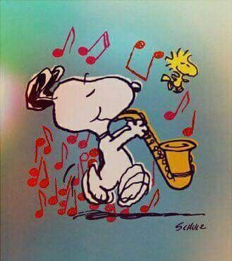 Jazz Cartoon Aesthetic, Kristina Aesthetic, Saxophone Tattoo, Saxophone Art, Woodstock Snoopy, Snoopy Images, Peanuts Cartoon, Peanuts Characters, Snoopy Pictures