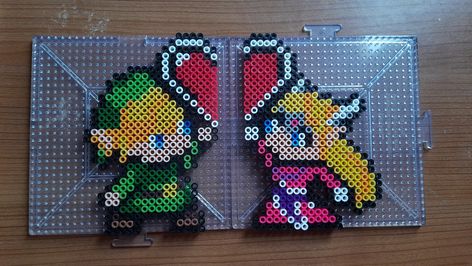 Majoras Mask Perler Beads, Zelda Perler Bead Patterns, Link Perler Beads, Zelda Pixel Art, Zelda Perler, Pyssla Ideas, Mini Hama Beads, Perler Projects, Perler Ideas