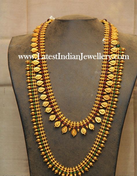 Kasu mala patterns Mullamottu Mala, Kasu Mala, Gold Jewels Design, Gold Jewelry Simple Necklace, Gold Necklace Indian Bridal Jewelry, Antique Jewelry Indian, Gold Wedding Jewelry, Bridal Fashion Jewelry, Gold Bride Jewelry