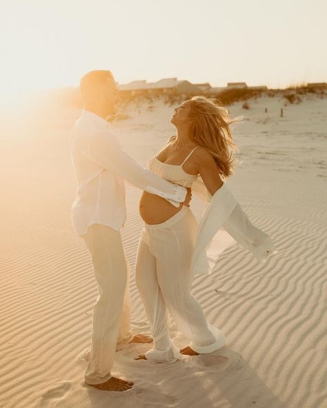 Maternity Shoot Beach Outfit, Beach Maternity Photos Couples Sunset, Beach Maternity Outfits, Pregnancy Photos Beach, Maternity Pictures Beach, Beach Pregnancy Photoshoot, Beach Maternity Photos Couples, Maternity Photoshoot Beach, Maternity Beach Photos