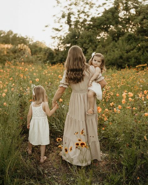 My turn for pics in the flowers with my girls! 🥹🌸 So grateful for my husband for taking these for me last minute on the only day I didn’t have a shoot all week 😂! Happy Mother’s Day everyone! I hope you all feel loved and celebrated today ❤️ #mothersday #mamaandme #girlmama #momtog #momphotographer #flowerfield #momanddaughter #happymothersday Grateful For My Husband, Bake Bar, Traditional Lifestyle, Western Family, Fun Doodles, My Turn, Feel Loved, Childrens Photography, Family Pics