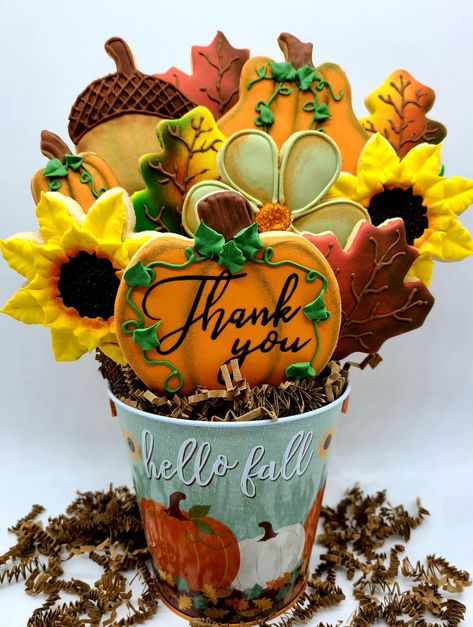 Cookie Bouquet Ideas, Sugar Cookie Bouquet, Cookie Flowers, Cookie Platters, Cookie Bouquets, Cookie Bouquet, Thanksgiving Cookies, Fall Cookies, Bouquet Ideas