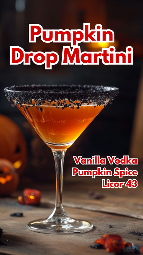 Pumpkin Drop Martini Autumn Coctails Recipes, Pumpkin Spice Alcoholic Drinks, Pumpkin Vodka Drinks, Pumpkin Drinks Alcoholic, Fall Martini Recipes, October Drinks, Cocktail Recipes For Fall, Martini Variations, Vanilla Vodka Recipes