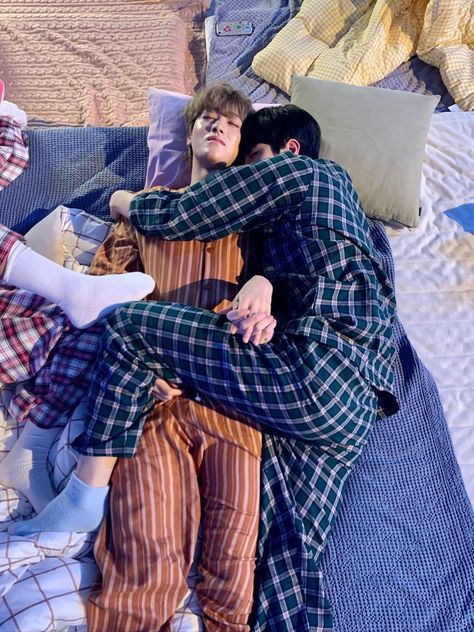 Sleeping Duo Pose Reference, Someone Sitting On A Bed Reference, Napping Together Couple, Linking Arms Pose, Comforting Someone Pose, Couple Laying In Bed Reference, Bed Poses For Couples, Two People Cuddling Reference, Cuddle Reference Pose