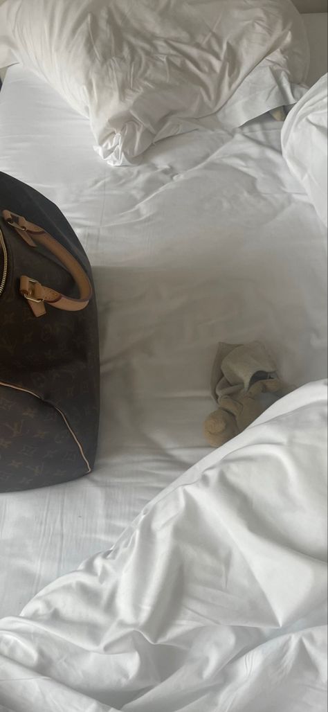 Luis vuitton; white sheets; teddy bear; aesthetic; morning; cuddle; weekend; travel; trip Weekend Trip Aesthetic, Luis Vuitton Speedy, Teddy Bear Aesthetic, Bear Aesthetic, Trip Aesthetic, Aesthetic Morning, Speedy Bag, White Sheets, Weekend Travel