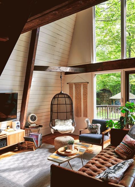 7 Spectacular A-Frame Airbnb Homes You Can Stay In | by Ashlea Halpern | Airbnb Magazine | Medium Log Cabin Loft Ideas Spaces, A Frame Cabin Renovation, A Frame Cabin Living Room, A Frame Home Decor, A Frame Cabin Design, Airbnb Home Design, Cabin In The Woods Decor, A Frame Decorating Ideas, A Frame Decor