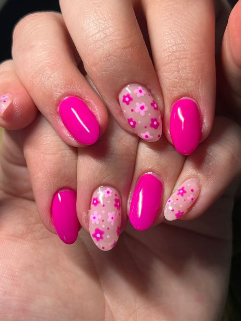 Fushia Nail Designs Ideas, Fuschia Nails Design, Barbie Cosplay, Magenta Nails, Colored Nail Tips, Rose Nail Art, Aesthetic Letters, Almond Nails Designs, Gel Nail Colors