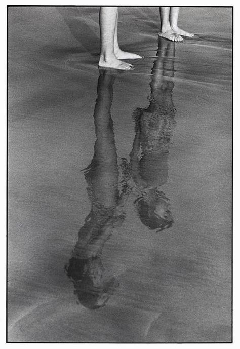 Elliot Erwitt Elliot Erwitt, Elliott Erwitt, Foto Top, Photo Class, Robert Doisneau, Photographie Portrait Inspiration, Photographie Inspo, Documentary Photographers, Foto Art