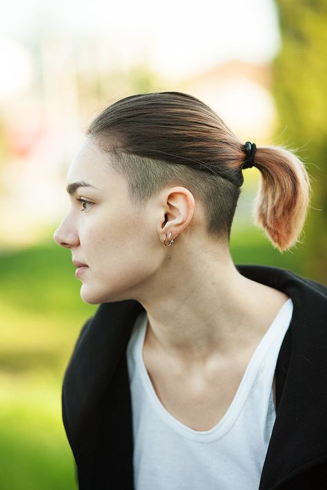 All sizes | IMG_22350 | Flickr - Photo Sharing! Half Undercut, Undershave Hairstyles, Undercut For Women, Long Hair Shaved Sides, Undercut Hairstyle, Undercut Hairstyles Women, Shot Hair, Undercut Long Hair, Half Shaved Hair