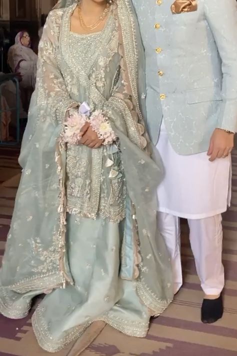 Baat Pakki Outfit, Nikkah Brides, Nikkah Bride Dress, Baat Pakki, Wedding Matching Outfits, Nikkah Outfit, Walima Dresses, Nikkah Bride, Desi Fits