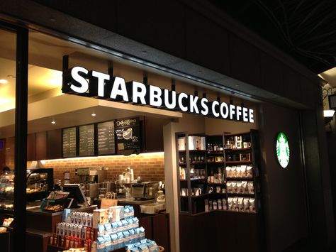 Starbucks in Tenjin Subway Station, Fukuoka, Japan Starbucks Japan, Fukuoka Japan, Subway Station, Roasted Coffee Beans, Starbucks Mugs, Coffee Tasting, Coffee Drinkers, Starbucks Coffee, Coffee Kitchen