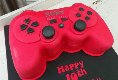 Playstation controller cake Gamers Cake, Computer Cake, Controller Cake, Playstation Cake, Playstation Controller, 18th Birthday Cake, Chocolate Wedding Cake, Gamer Boy, Play Station